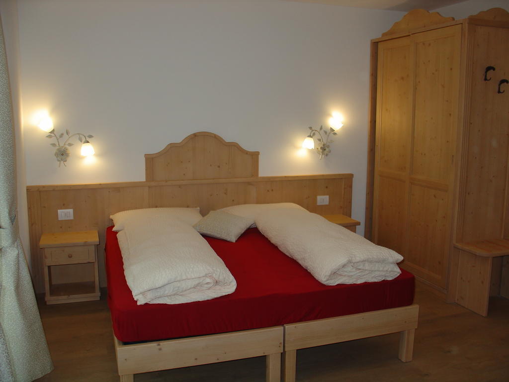 Agritur Al Canyon Villa Cloz Kamer foto
